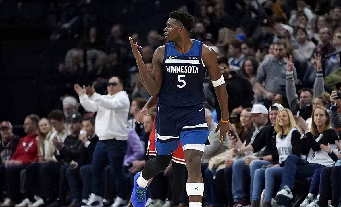 雷霆惨败公牛，主帅震怒赛后表现